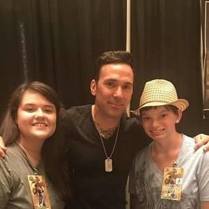 Meet your Posher, Lilly